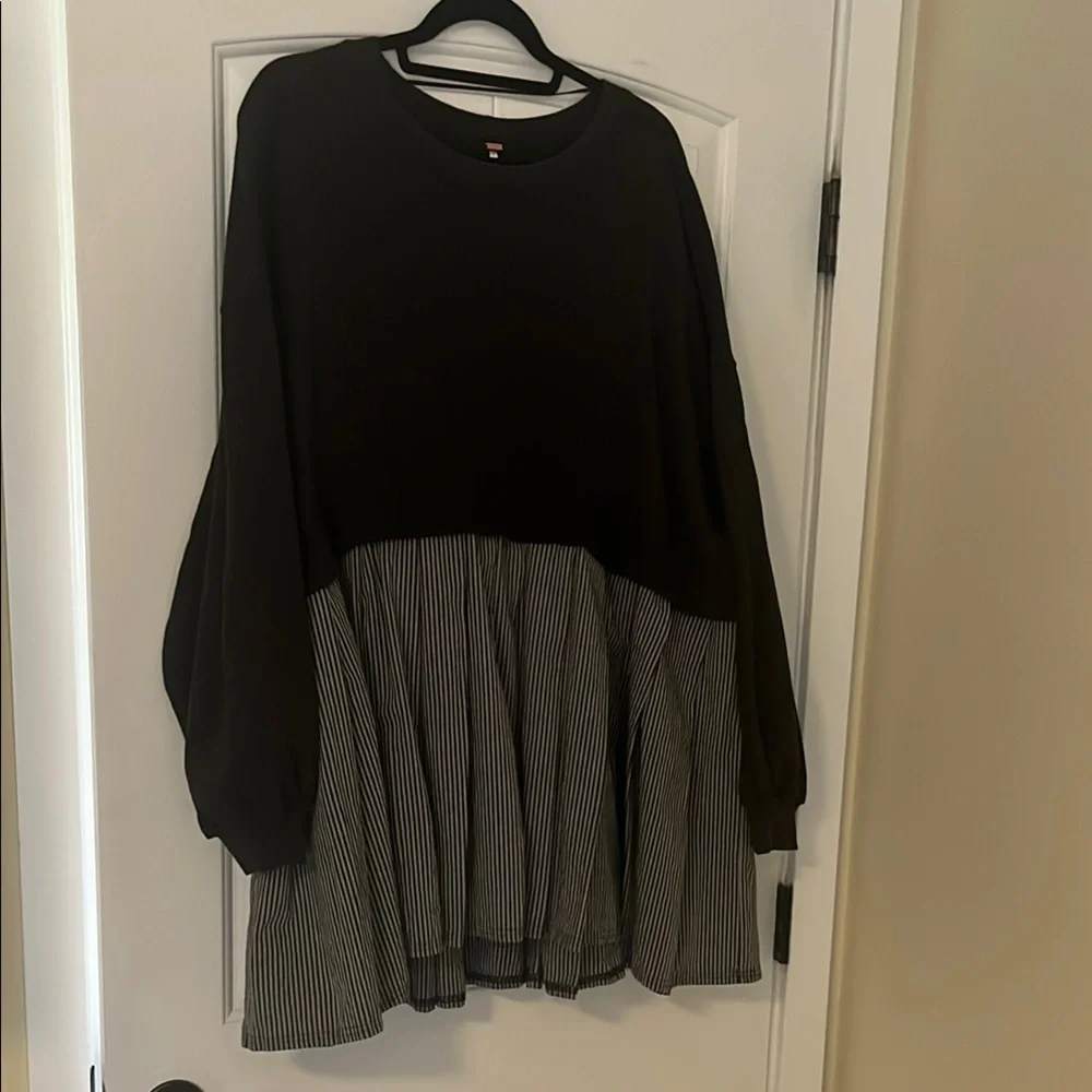 Free People Black and Gray Long Sleeve Dress - Picture 8 of 17